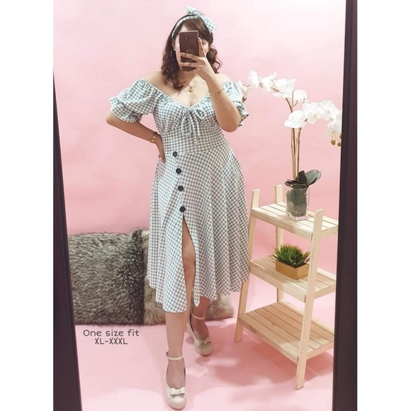 Summer dresses - Picture 4 of 5